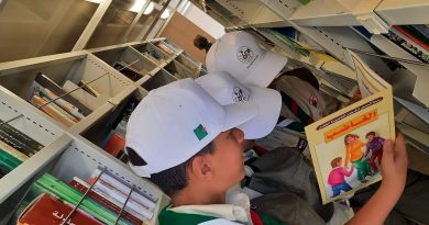 انطلاق المكتبة المتنقلة لولاية سيدي بلعباس إلى ولاية وهران : انطلاق المكتبة المتنقلة لولاية سيدي بلعباس إلى ولاية وهران :